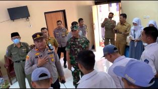 https://gardatipikornews.com.adhyaksanews.com/pemerintah-kecamatan-nuhon-gelar-musrembang-kecamatan-di-telaga-biru-desa-damai-makmur