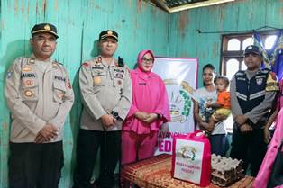 https://gardatipikornews.com.adhyaksanews.com/bhabinkamtibmas-mediasi-permasalahan-limbah-ternak-babi-di-desa-mentawa-toili-barat