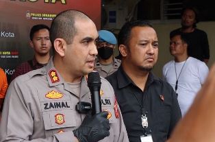 https://gardatipikornews.com.adhyaksanews.com/polsek-gunungguruh-perkuat-solidaritas-polri-dengan-masyarakat