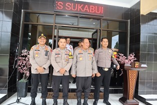 https://gardatipikornews.com.adhyaksanews.com/sembilan-hektar-ladang-ganja-di-musnahkan-bnnk-dan-polres-gayo-lues-di-pengunungan-kp-agusen-blang-kejeren