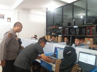 https://gardatipikornews.com.adhyaksanews.com/gelar-wayang-kulit-kapolri-perkuat-sinergitas-tni-polri-dan-semakin-dekat-dengan-masyarakat