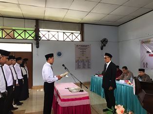 https://gardatipikornews.com.adhyaksanews.com/respon-cepat-polsek-toili-datangi-tkp-kebakaran-warung-warga