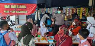 https://gardatipikornews.com.adhyaksanews.com/patroli-malam-jadi-sasaran-kapolsek-mandiracaran