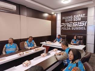 https://gardatipikornews.com.adhyaksanews.com/anggota-subdit-iii-unit-1-dan-2-jatanras-ditreskrimum-polda-sumsel-tangkap-pelaku-bajing-loncat-yang-terjadi-dijalan-raya-lintas-sumatera-palembang