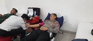 https://gardatipikornews.com.adhyaksanews.com/danrem-063-sunan-gunung-jati-meninjau-langsung-ke-lokasi-bencana-banjir-di-wilayah-desa-mulyasari-kec-pamanukan-kab-subang