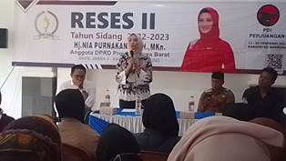 https://gardatipikornews.com.adhyaksanews.com/ungkap-kasus-mega-korupsi-kasi-pidsus-kejari-rencana-akan-dimutasi-berbagai-dukungan-mengalir-dari-elemen-masyarakat