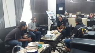 https://gardatipikornews.com.adhyaksanews.com/presiden-jokowi-terima-delegasi-world-water-council-di-istana-merdeka