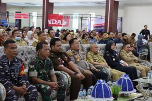 https://gardatipikornews.com.adhyaksanews.com/menjelang-pemilu-2024-kapolda-jabar-ngariung-bareng-tokoh-masyarakat