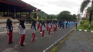 https://gardatipikornews.com.adhyaksanews.com/tim-opsnal-sat-reskrim-sergap-tiga-kawanan-penjambret-beraksi-di-kota-bima