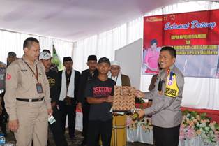https://gardatipikornews.com.adhyaksanews.com/resmikan-sumur-air-bersih-di-lombok-prabowo-bagikan-puzle-peta-indonesia-kepada-anak-anak