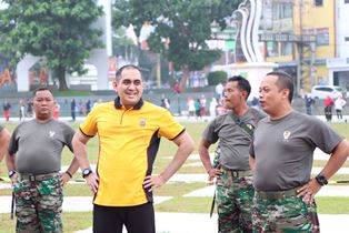 https://gardatipikornews.com.adhyaksanews.com/hari-ketiga-di-kaltim-presiden-awali-hari-nikmati-suasana-pagi-di-ikn