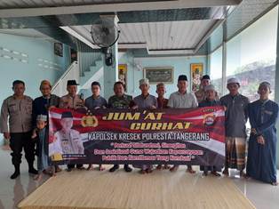 https://gardatipikornews.com.adhyaksanews.com/jumat-berkah-kapolsek-kronjo-bagi-bagi-nasi-box