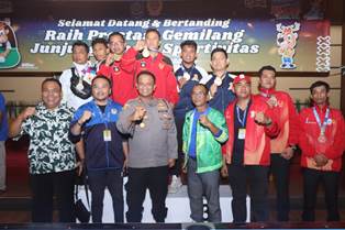 https://gardatipikornews.com.adhyaksanews.com/h-lalu-satriadish-pimpin-rapat-kordinasi-saksi-partai-demokrat-2