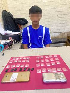 https://gardatipikornews.com.adhyaksanews.com/kawal-penanganan-stunting-polisi-di-sukabumi-kunjungi-kader-posyandu
