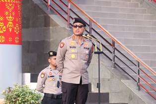https://gardatipikornews.com.adhyaksanews.com/sekdes-irvan-ruswandi-bertekad-bekerja-keras-membantu-kades-nurholis-untuk-membangun-desa-pengasinan-kecamatan-gunungsindur