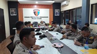 https://gardatipikornews.com.adhyaksanews.com/satlantas-polres-pasaman-tertibkan-pelaku-balap-liar-dan-knalpot-racing