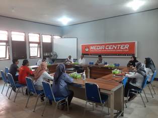 https://gardatipikornews.com.adhyaksanews.com/psb-kembali-resmikan-jalan-lingkungan-swadaya-ke-xvii
