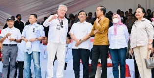 https://gardatipikornews.com.adhyaksanews.com/sat-narkoba-polres-sukabumi-kota-amankan-30-paket-siap-edar-dari-pelempar-bakso-berisikan-sabu-ke-lapas
