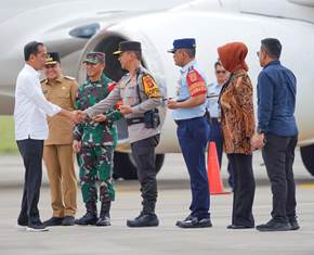 https://gardatipikornews.com.adhyaksanews.com/danrem-044-gapo-ikuti-apel-gelar-pasukan-pam-vvip-kunker-presiden-ri