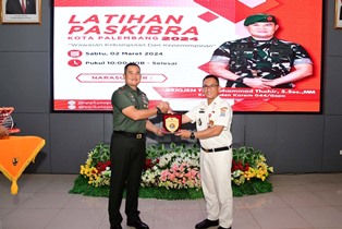 https://gardatipikornews.com.adhyaksanews.com/tumbuhkan-rasa-kekompakan-dan-kedisiplinan-babinsa-koramil-kalitidu-bojonegoro-latih-pbb-ratusan-pelajar
