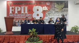 https://gardatipikornews.com.adhyaksanews.com/keren-jugul-jaya-junior-juara-i-tournamen-futsal-kapolsek-cup-iii-kandis