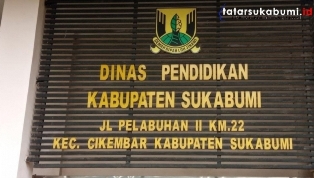 https://gardatipikornews.com.adhyaksanews.com/laskar-janur-kuning-24-tolak-pemilu-curang-dan-akan-tetap-berjuang-demi-demokrasi