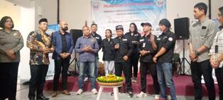 https://gardatipikornews.com.adhyaksanews.com/polres-loteng-gunakan-metal-detector-amankan-pleno-kpu-kabupaten-lombok-tengah