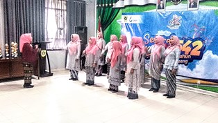 https://gardatipikornews.com.adhyaksanews.com/polda-sumsel-menggelar-upacara-dalam-rangka-hari-lahir-pancasila-tahun-2024-yang-diikuti-pejabat-utama-pamen-parna-bintara-gabungan-satuan-fungsi-serta-asn-polri-satker-polda-sumsel