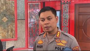 https://gardatipikornews.com.adhyaksanews.com/dihadapan-hakim-dan-jpu-empat-saksi-dipersidangan-tegaskan-godol-bukan-pemilik-senpi-itu-punya-tni-kodam-1-bb