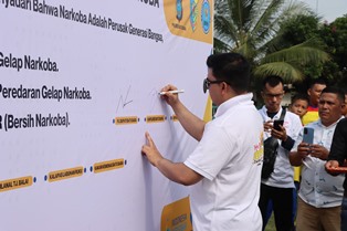 https://gardatipikornews.com.adhyaksanews.com/sinergi-polres-sukabumi-dan-dinas-perikanan-sosialisasikan-pengelolaan-sumberdaya-perikanan-kabupaten-sukabumi