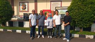 https://gardatipikornews.com.adhyaksanews.com/jelang-hari-raya-idhul-adha-1445h-polisi-di-sukabumi-laksanakan-ramp-check