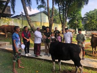 https://gardatipikornews.com.adhyaksanews.com/polsek-parung-gelar-pengamanan-malam-takbiran-idul-adha-1445-hijriah-dipimpin-kapolsek-berlangsung-kondusif