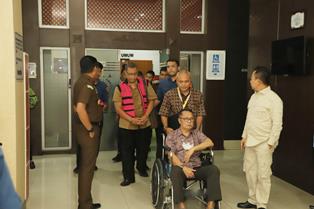 https://gardatipikornews.com.adhyaksanews.com/lembaga-komando-mendesak-mabes-polri-dan-kemenhub-hentikan-penggunaan-jeti-ilegal-pt-cgg-dan-mendesak-pembebasan-masyarakat-yang-di-kriminalitasi