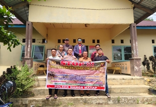https://gardatipikornews.com.adhyaksanews.com/kepala-sekolah-sman-4-tangerang-diduga-melakukan-pungli-ppdb-pj-gubernur-banten-diminta-segera-bertindak-tegas