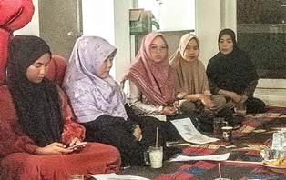 https://gardatipikornews.com.adhyaksanews.com/mitigasi-karhutla-kapolres-ogan-ilir-terjun-lapangan-pimpin-padamkan-api-karhutla