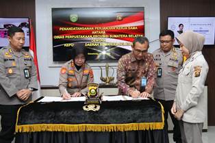 https://gardatipikornews.com.adhyaksanews.com/setelah-dilaksanakannya-penyerahan-tersangka-dan-barang-bukti-tahap-ii-dari-tim-penyidik-kejaksaan-tinggi-sumatera-selatan-selanjutnya-jaksa-penuntut-umum-jpu-dari-kejaksaan-negeri-musi-banyuasin