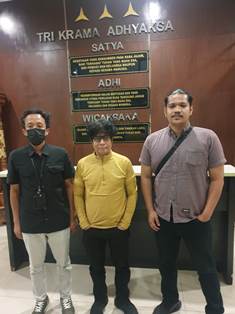 https://gardatipikornews.com.adhyaksanews.com/dalam-rakernis-gabungan-humas-polres-prabumulih-terima-penghargaan-dari-kabid-humas-polda-sumsel