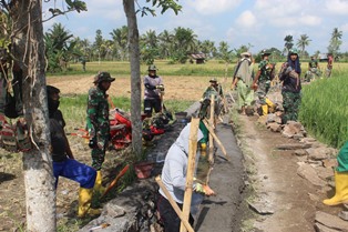 https://gardatipikornews.com.adhyaksanews.com/diduga-pelaku-curanmor-seorang-pelajar-diperiksa-penyidik-unit-ppa