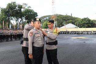 https://gardatipikornews.com.adhyaksanews.com/siap-amankan-pilkada-2024-polres-sumbawa-gelar-simulasi-sispamkota
