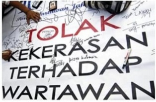 https://gardatipikornews.com.adhyaksanews.com/keterbukaan-informasi-publik-merupakan-sarana-dalam-mengoptimalkan-pengawasan-publik-terhadap-penyelenggaraan-negara-dan-badan-publik-lainnya-dan-segala-sesuatu-yang-berakibat-pada-kepentingan-publik