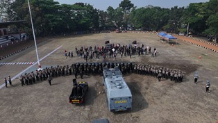 https://gardatipikornews.com.adhyaksanews.com/aksi-di-mapoldasu-bem-umn-aw-medan-desak-tangkap-pemilik-pt-super-andalas-plastik-pt-cakra-sukses-logamindo