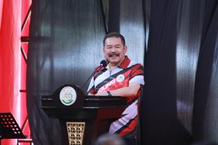 https://gardatipikornews.com.adhyaksanews.com/penyerahan-tersangka-dan-barang-bukti-tahap-ii-terhadap-tersangka-fl-dalam-perkara-komoditas-timah