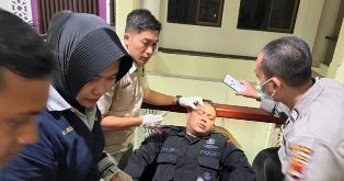 https://gardatipikornews.com.adhyaksanews.com/proyek-infrastruktur-jalan-dengan-anggaran-fantastis-diduga-abaikan-aturan-k3-adanya-indikasi-pengurangan-volume-dan-kualitas-dipertanyakan-dalam-teknis-kerja-lapangan