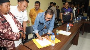 https://gardatipikornews.com.adhyaksanews.com/oknum-harda-sat-reskrim-polrestabes-medan-dipropamkan