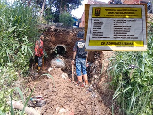 https://gardatipikornews.com.adhyaksanews.com/optimalkan-lahan-kosong-kodim-bojonegoro-tanam-ribuan-bibit-cabai