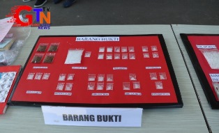 https://gardatipikornews.com.adhyaksanews.com/irwan-kurnia-simanjuntak-lewat-peringatan-maulid-nabi-muhammad-saw-kita-tingkatkan-ketaqwaan-dan-keimanan