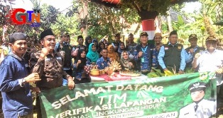 https://gardatipikornews.com.adhyaksanews.com/warga-resah-dengan-maraknya-warung-yang-menjual-obat-obatan-golongan-g-secara-bebas-jual-belikan-beralamat-di-jl-ciutara-depan-matrial-kec-parungkuda-kabupaten-sukabumi-jawa-barat