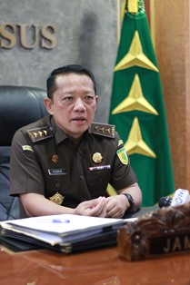 https://gardatipikornews.com.adhyaksanews.com/budi-azhar-tegaskan-para-kader-dan-pemilih-davil-v-untuk-memenangkan-calon-bupati-nomer-urut-2-asep-japar-andreas-aa-no-2