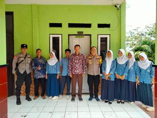 https://gardatipikornews.com.adhyaksanews.com/hati-hati-penipuan-beredar-no-palsu-mengatasnamakan-camat-sagaranten-meminta-no-rekening
