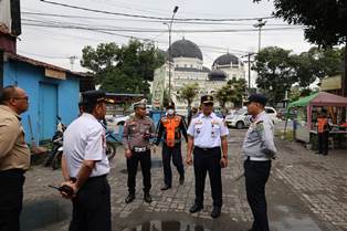 https://gardatipikornews.com.adhyaksanews.com/agus-miraj-darajat-bersabarlah-tanpa-henti-bersyukurlah-tanpa-tapi-karena-setiap-masalah-allah-pasti-mudahkan